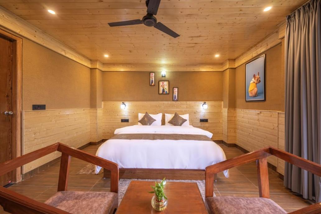 The Countryside Retreat I Vacations I Conference I Mice I Family Events I Open Air Terrace I Sky Bonfire I Kufri By Exotic Stays Shimla Bagian luar foto